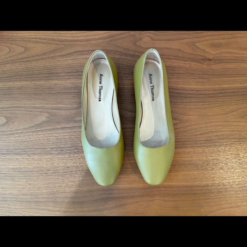 Women's Olive Green Leather Ballet Flats - Picture 3 of 6